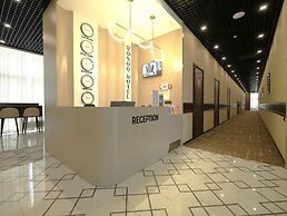Qo'noq South railway hotel