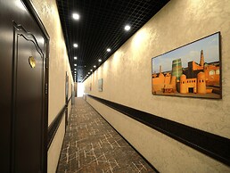 Qo'noq South railway hotel
