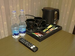 Qo'noq South railway hotel