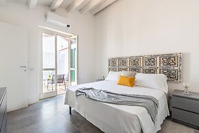 Ballar Duplex With Terrace by Wonderful Italy