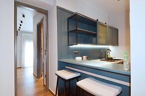 Modern 2BR apartment Stili Olympioy Dios