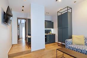 Modern 2BR apartment Stili Olympioy Dios