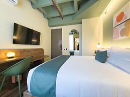 Urbit Garden Hotel