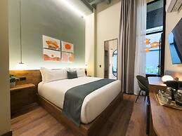 Urbit Garden Hotel