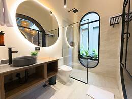 Urbit Garden Hotel