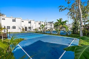 Modern 3BR Aldea Hortus Pool Access
