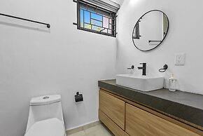 Modern 3BR Aldea Hortus Pool Access