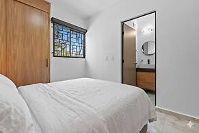 Modern 3BR Aldea Hortus Pool Access