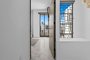 Modern 3BR Aldea Hortus Pool Access
