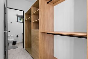 Modern 3BR Aldea Hortus Pool Access