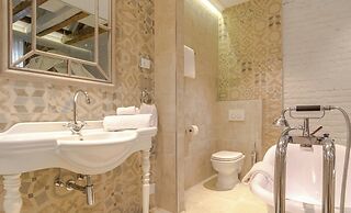 Luxury Rooms Procurator 7 w roof terrace