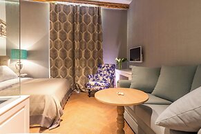Luxury Rooms Procurator 7 w roof terrace