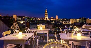 Luxury Rooms Procurator 7 w roof terrace