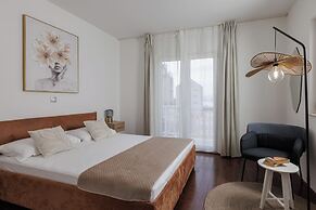 Apartments Villa Olea Solis
