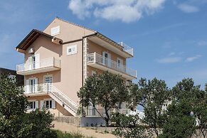 Apartments Villa Olea Solis