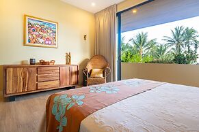 Villa Assinie Beachfront Home With Direct Ocean Access