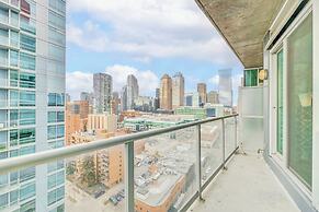 Calgary Tower & Stampede Park Urban Retreat