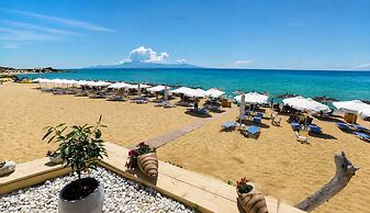 Giorgos Suite - Jacuzzi Hideaway in Lydia Kavala