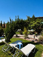 Giorgos Suite - Jacuzzi Hideaway in Lydia Kavala