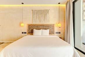 Lalola DownTown Boutique Apartments