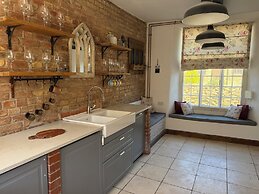 Charming 2 BD Cottage in Chipping Norton