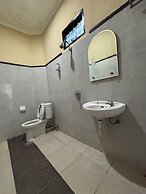 Hotel Prima Asri 153