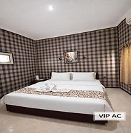Hotel Prima Asri 153