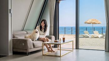 Pohang Dongbaek Pension