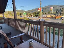Merritt Lodge Motel