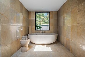 Mesari Hotel Ubud