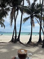 Solar-powered Hilltop Haven Boracay Beach Escape