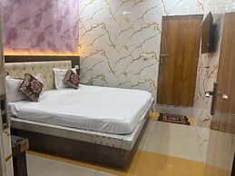 Hotel Youvraj Inn