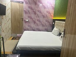 Hotel Youvraj Inn