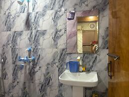 Hotel Youvraj Inn
