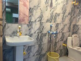 Hotel Youvraj Inn