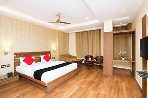 Hotel The Puja Residency Varanasi