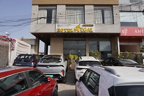 Hotel Regal By Rhytham