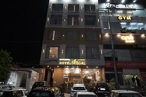 Hotel Regal By Rhytham