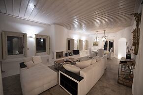 Theatron Villa Mykonos