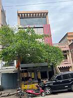 Hotal Ram Raja Inn