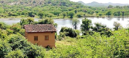 Maya Lake Shambhala Jawai