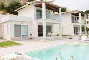 Omicron & White Villas