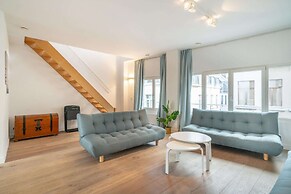 2-bedroom Apartment in Central Location