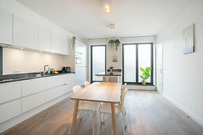 2-bedroom Apartment in Central Location