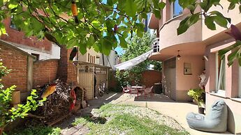 Good Hostel
