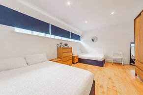 Central - Stay 4 - Wifi - Parking - Near Transport