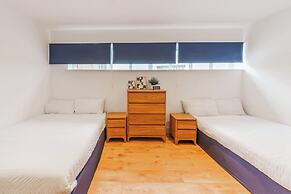 Central - Stay 4 - Wifi - Parking - Near Transport