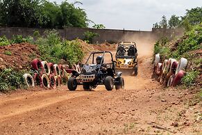 Area 83 Adventure Resort
