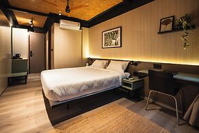 Area 83 Adventure Resort