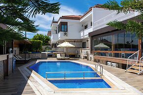 Alatrio Hotel Alaçatı